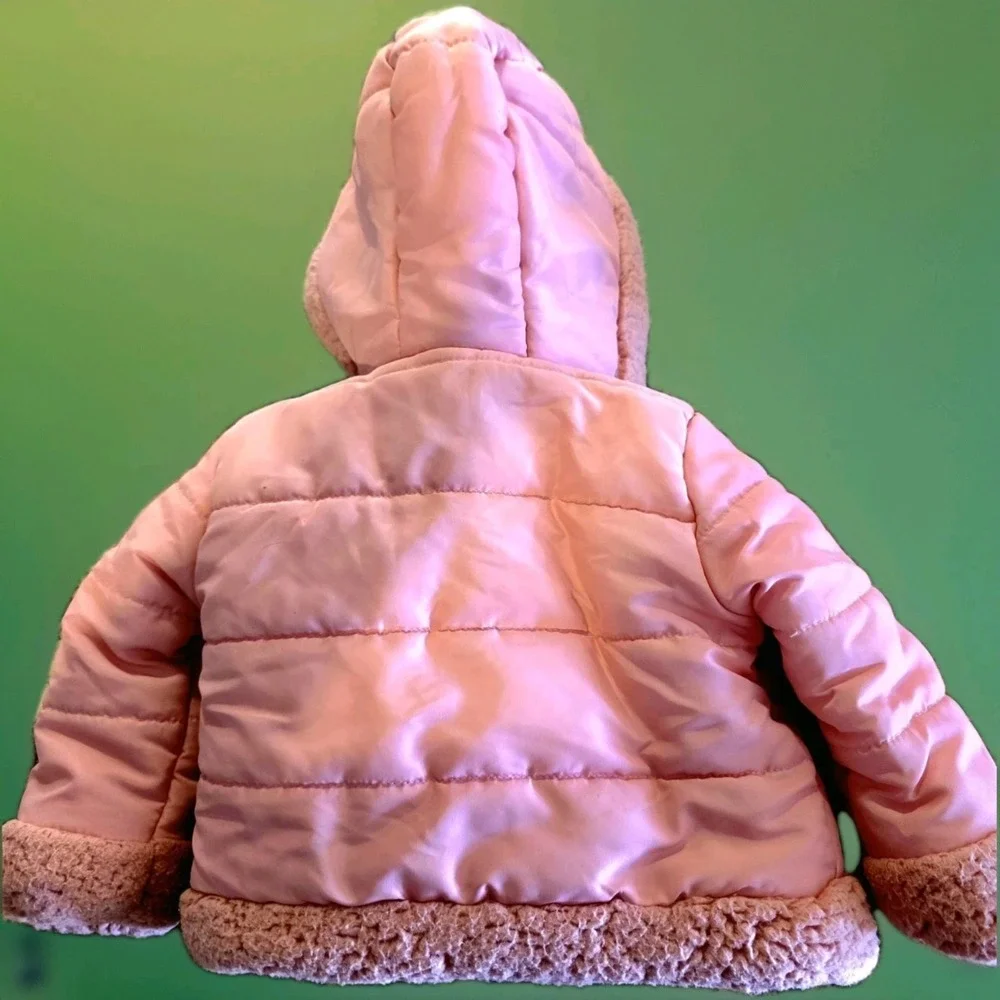Mac Studio Kids. Size 12m. Pink Puffy Coat. Zipper. Girls. Excellent Condition.